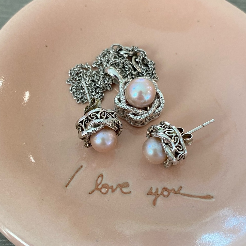 Simply Vera Vera Wang Silver and Pink Pearl Jewelry Set